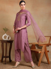 Women Mauve Silk Blend Embroidered Straight Kurta Palazzo Set With Dupatta